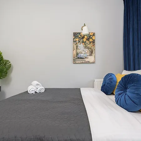 Lumina I Modern 3-room I Parking I 2 Balcony I Pge *