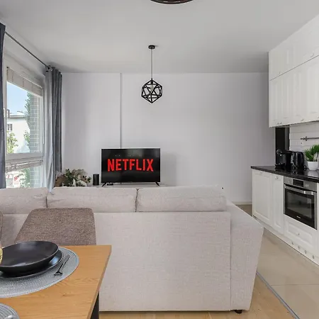 Lumina I Modern 3-room I Parking I 2 Balcony I Pge Appartement Warschau