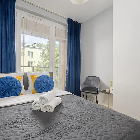 Lumina I Modern 3-room I Parking I 2 Balcony I Pge Apartamento
